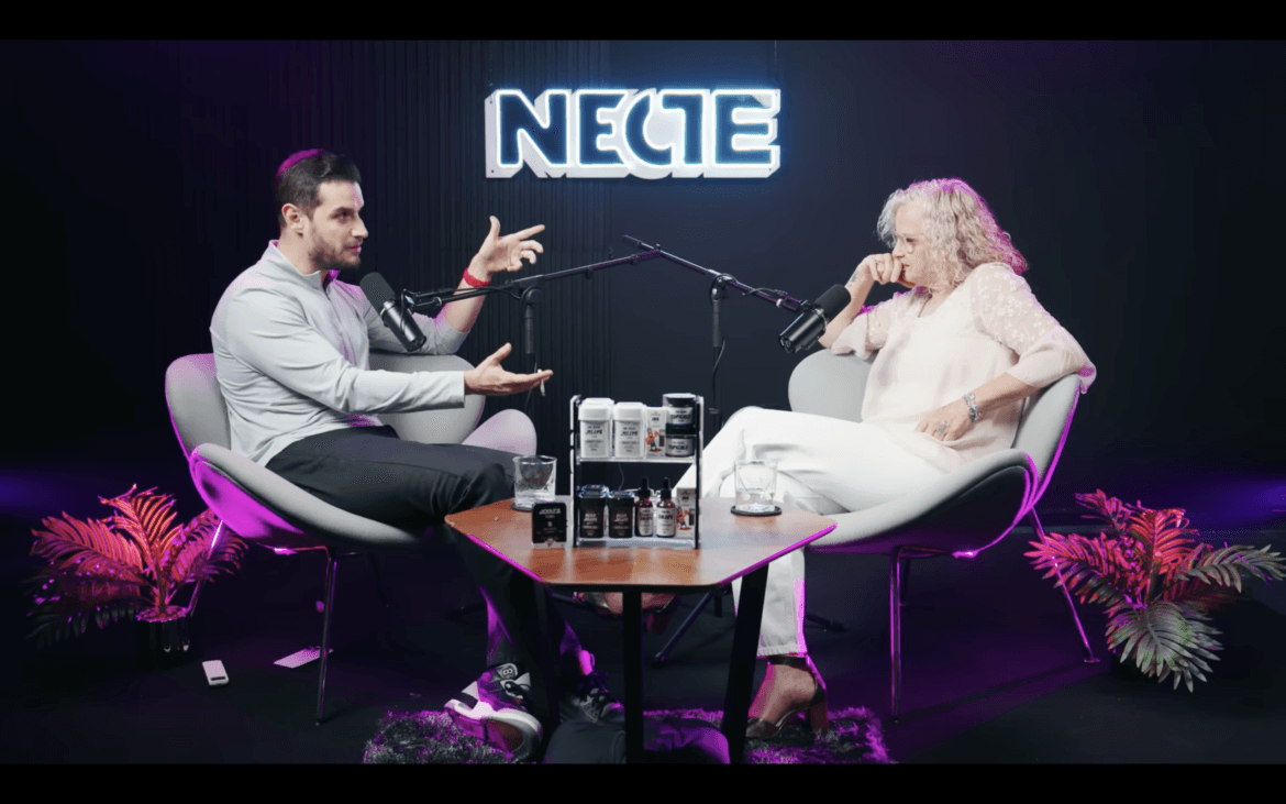 Crista Montes y Adrián Marcelo se sinceran en una entrevista llena de revelaciones sobre su conflicto con Gala Montes. | Fuente: Captura de pantalla